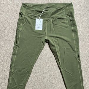 Woolx McKenna Olive Green Women's- 1X- NWT